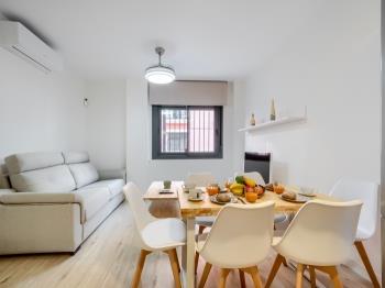 6 Los Boliches, modern apartment near the beach!